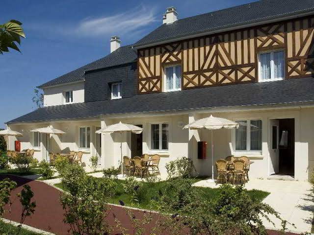 La closerie cabourg cote port