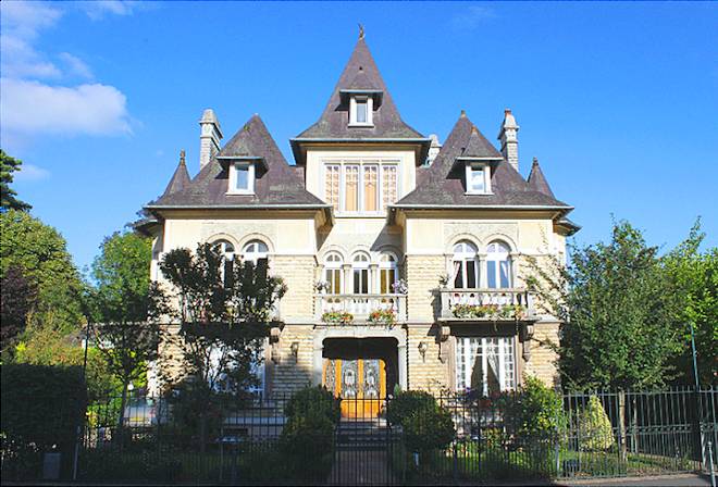 Le castel