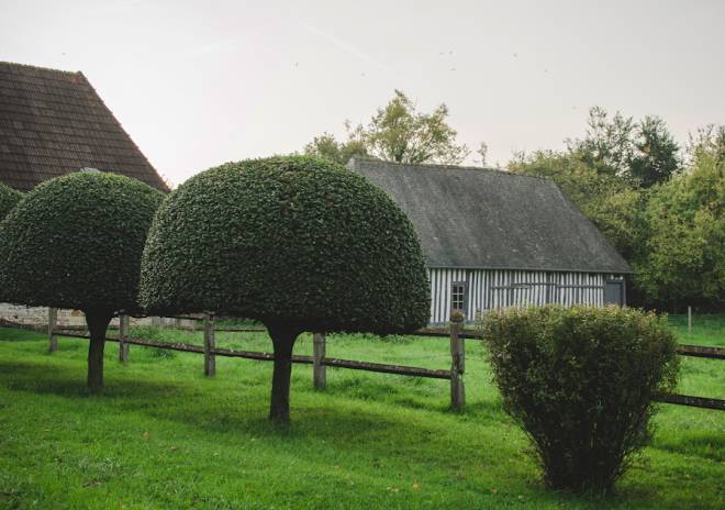 Monastere De Brucourt Image