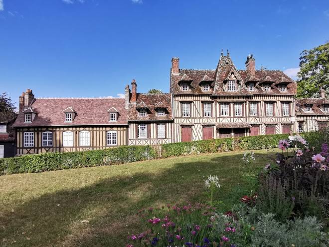 Hotel les lions de beauclerc