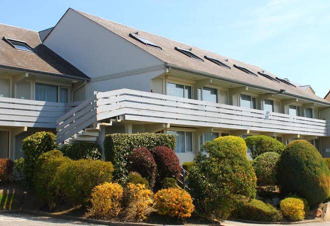 Hotel Restaurant Campanile Cherbourg La Glacerie Image