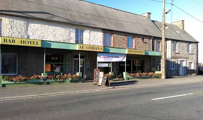 Le Lithana Hotel Restaurant Image