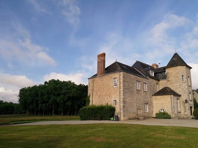 Chateau de sarceaux