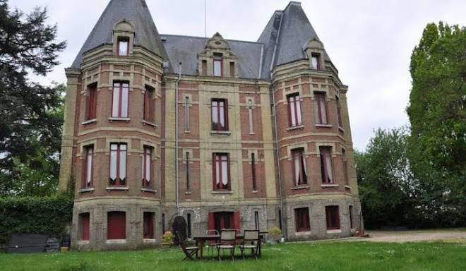 Chateau de la croix bizet