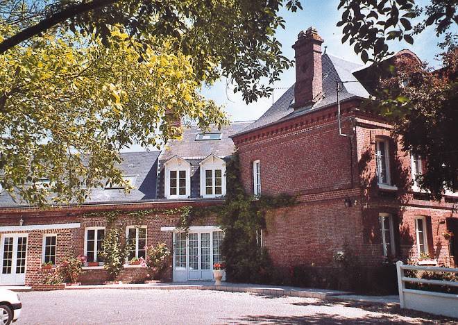 Le Clos Du Quesnay Chambres D'hotes Et Roulottes Image