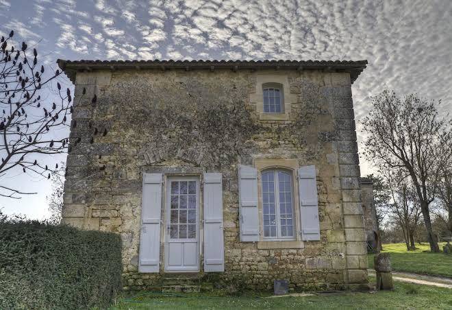 Chateau de champdolent