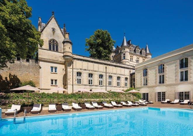 Chateau de mirambeau