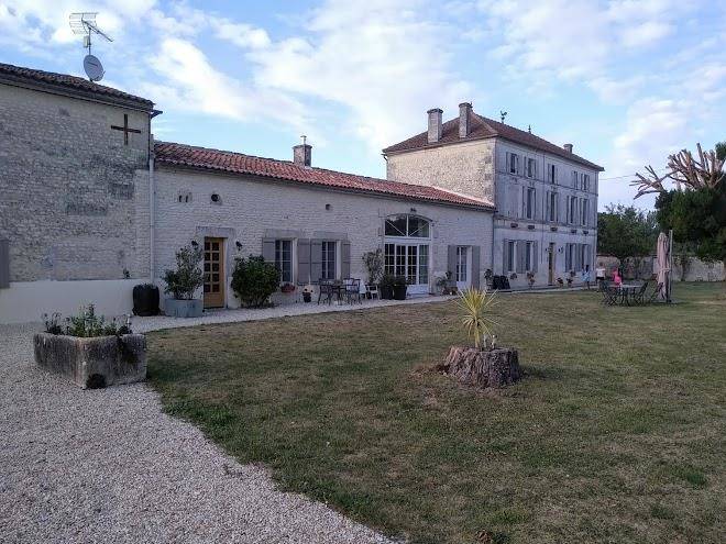Logis de l'arceau book direct for best rates