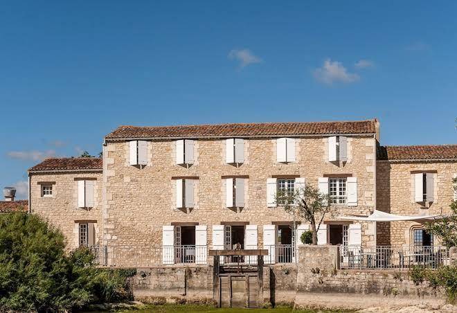 Logis hotel restaurant le moulin de chalons