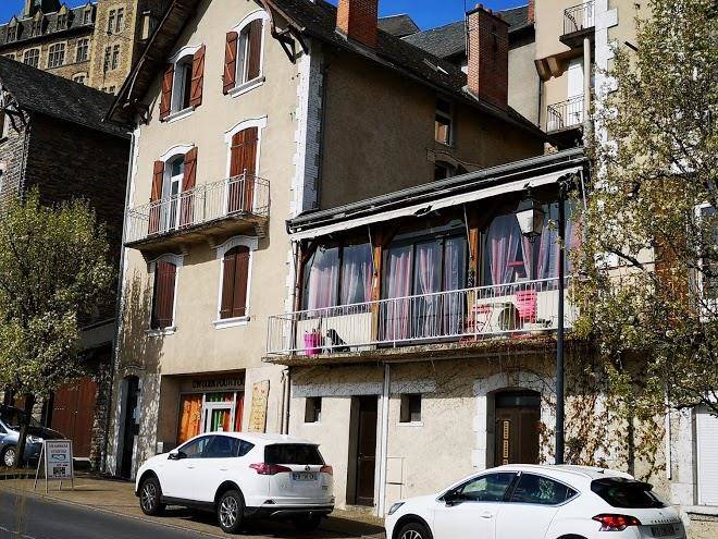 Aux lits de la vezere