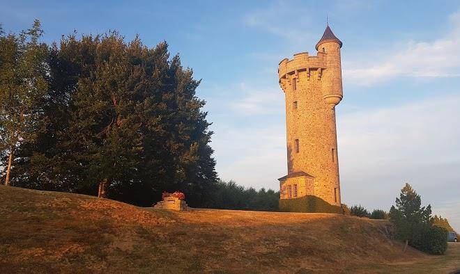 Logis Hotel De La Tour Image
