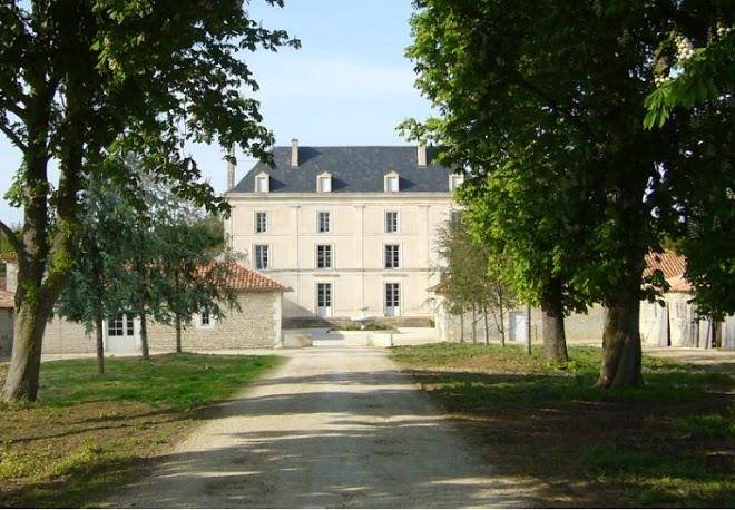 Chateau la bone