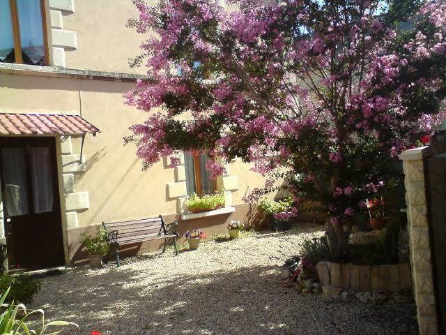 Les trois puits