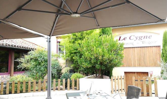 Logis hotel le cygne
