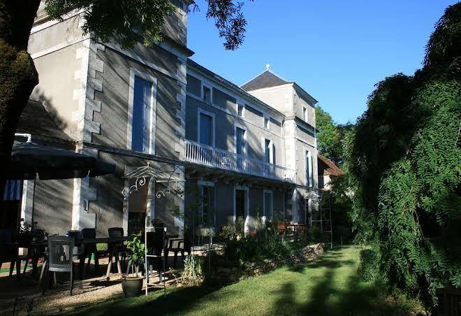 Chateau la barge
