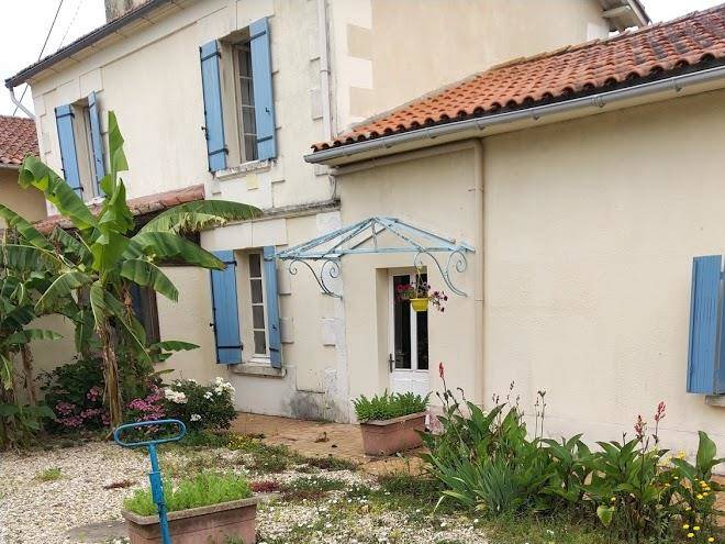 La fayette b & b