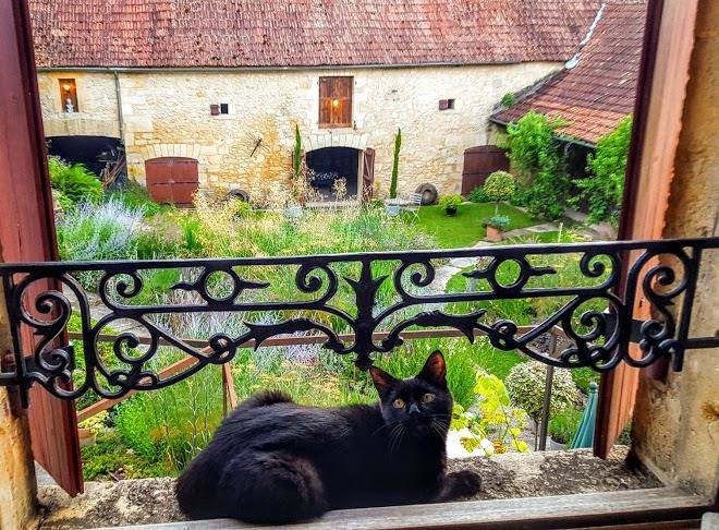 Le banquet 4 star dordogne holiday homes book direct for best rates
