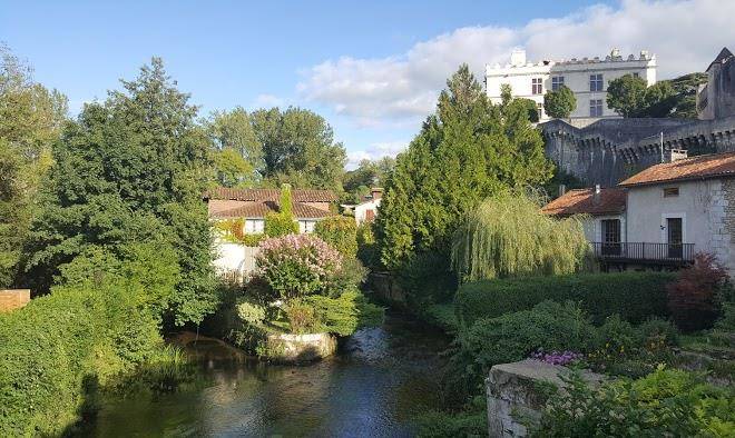Lpc Dordogne Holidays Image