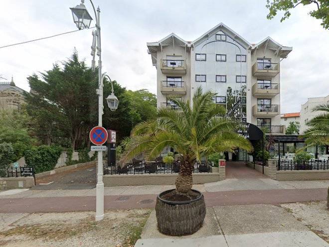Caisso villenave genevieve