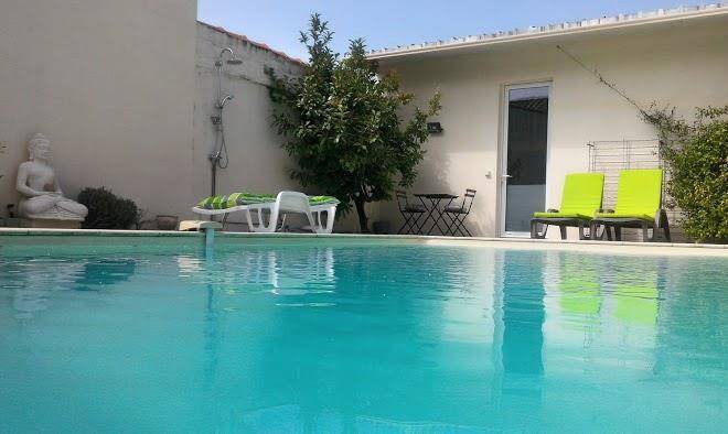 Chambre direct piscine