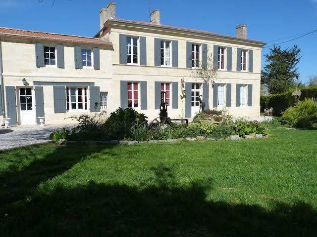 Domaine Des Deux Cedres Image