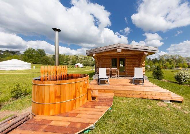 Domaine ecotelia hebergements insolite en gironde proche bordeaux