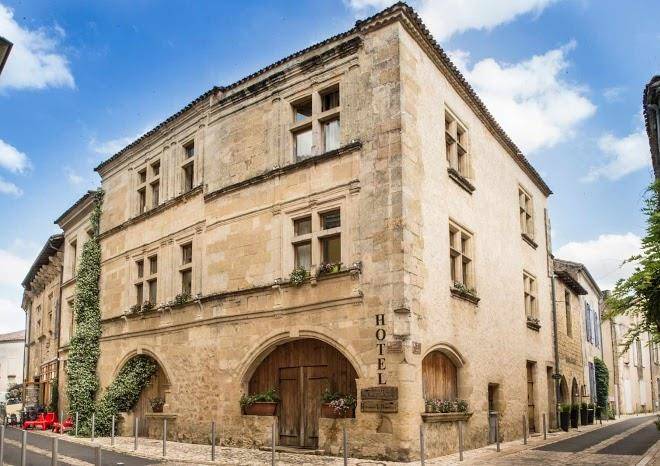 Hotel les feuilles d'acanthe pampaillet