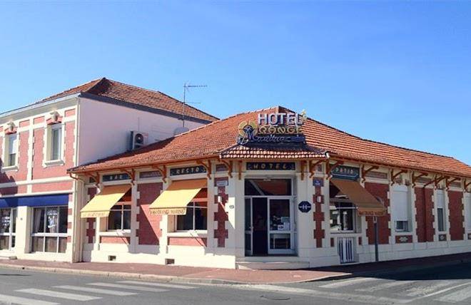 Hotel orange marine
