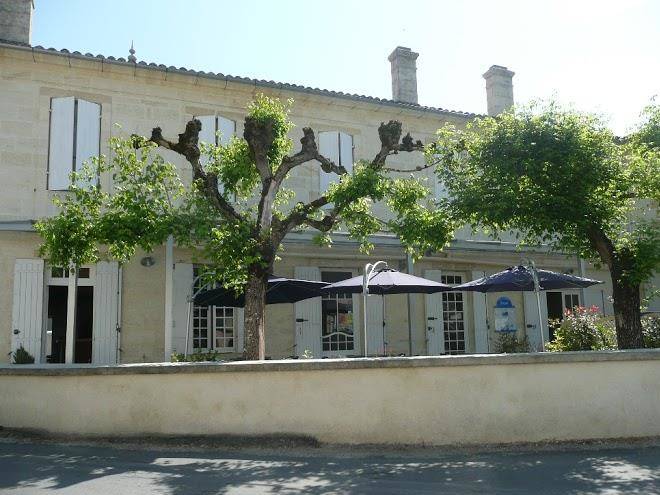 Hotel restaurant rapin