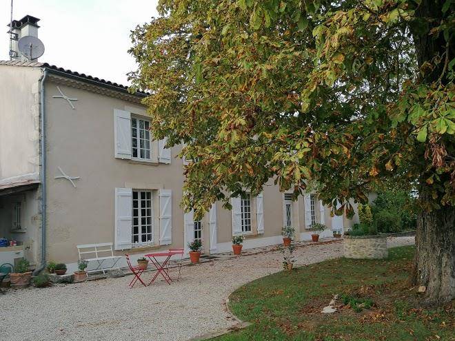 Le jardin dans les vignes