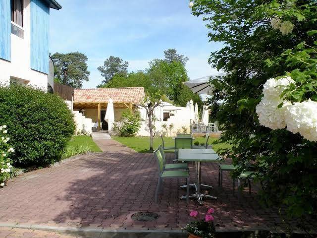 Logis hotel le pont bernet