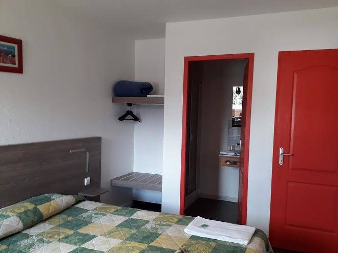 Tour hotel lesparre medoc