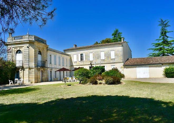 Travers chateau belloy