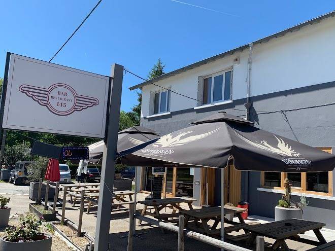 Restaurant le 145