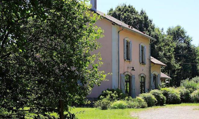 L'ancienne gare de gamarde les bains
