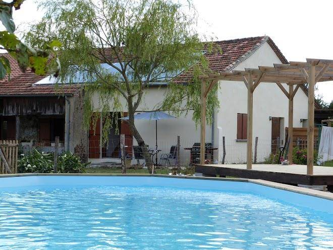 Cachette anglaise book direct for best rates
