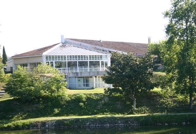 Notre hotel la dame du lac