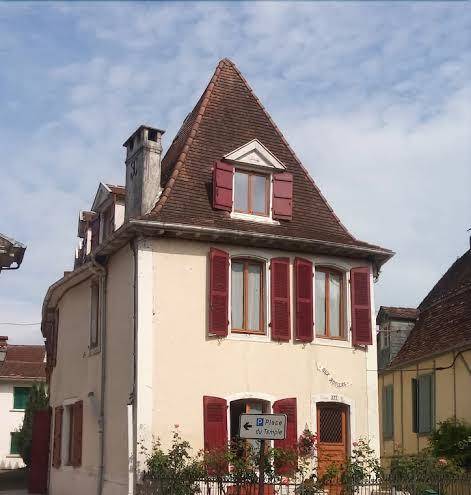 Aux rosiers