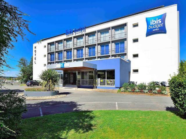 Hotel ibis budget pau lescar