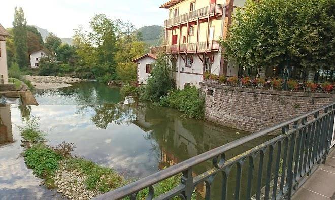 Hotel itzalpea