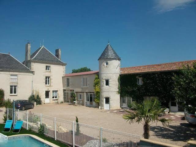 Chambres d'hotes logis des deux tours