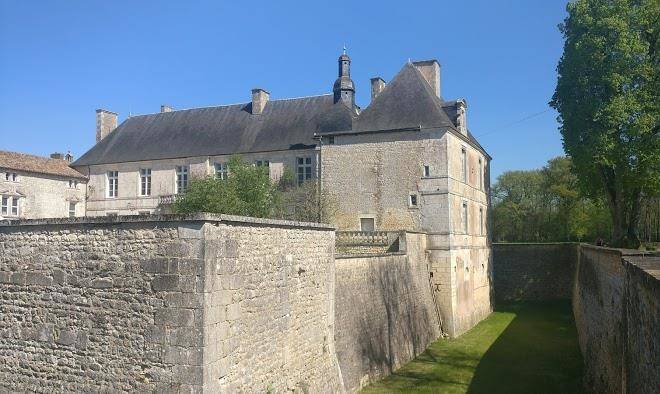 Logis du chateau du bois doucet