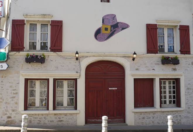 Logis hotel le chapeau rouge