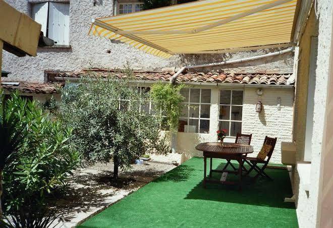 Joli jardin chambres d'hotes