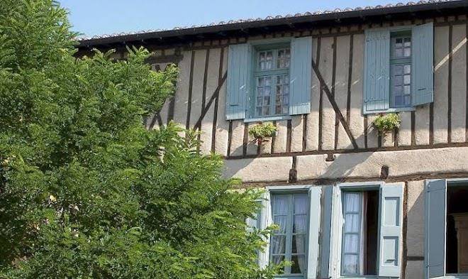 Logis hotel le commerce
