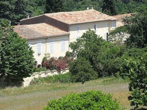 Domaine de la petite tour