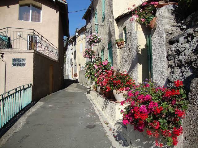 Hotel axat