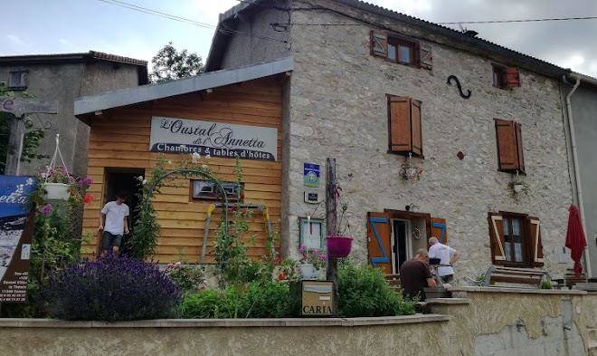 L'oustal de l'annetta chambres et table d'hotes