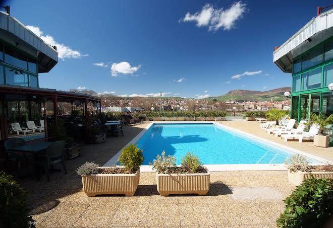 Millau hotel club