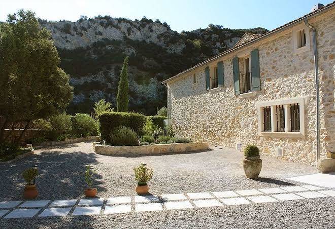 Entre vigne et garrigue